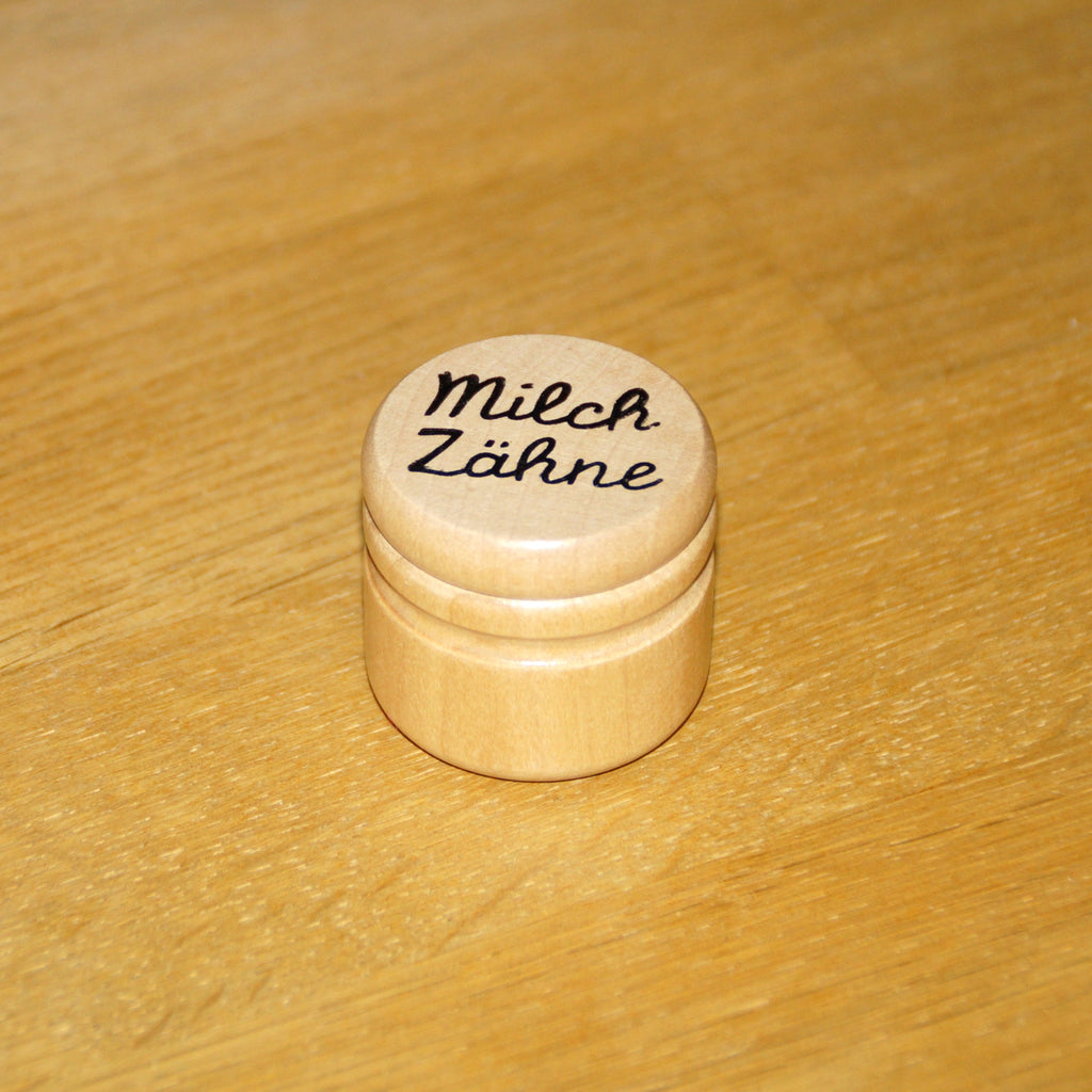 Zahndose aus Holz