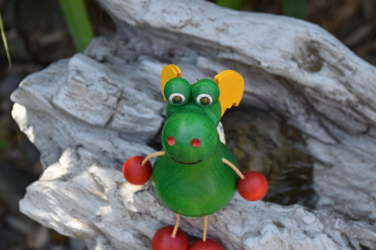 Schwingtier Drachen Yoshi